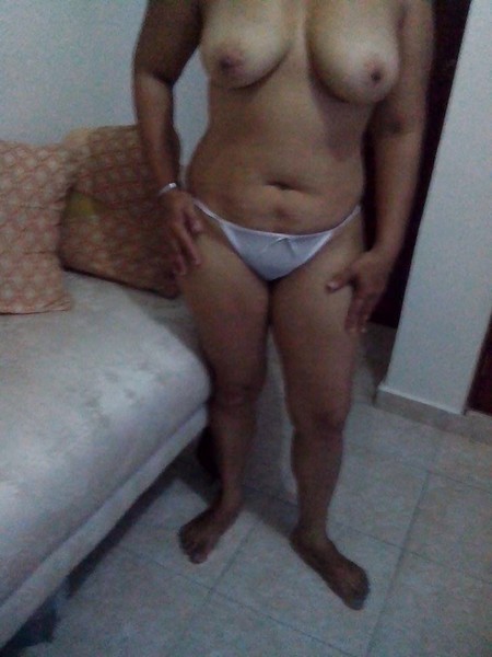 fille combinaison salope